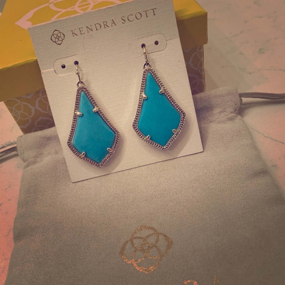 Kendra Scott Alex earrings in Turquoise Magnesite